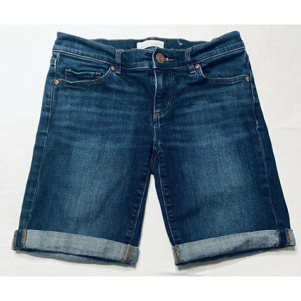 LOFT Bermuda Denim Shorts Womens Size 24/00 Medium Wash Distressed Cuffed Boho